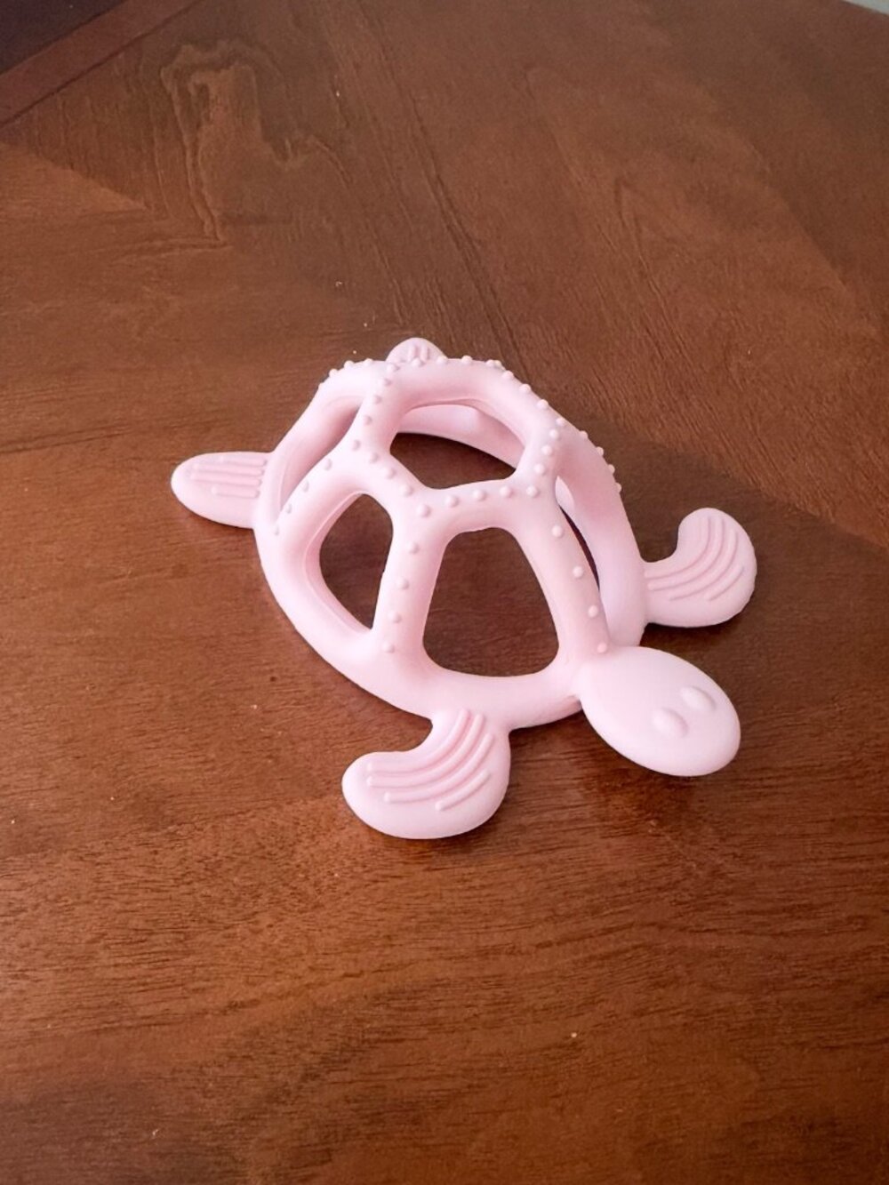 Baby Turtle Teether OS NWT Pink Silicone
